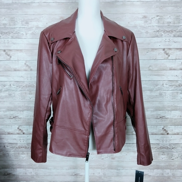 French Connection Jackets & Blazers - French Connection Jacket L Quilted Back J